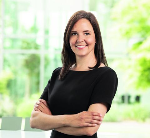 Die Autorin: Verena Neuhaus ist Produktmanagerin Datensteckverbinder in der BU Field Device Connections bei Phoenix Contact in Blomberg. Die Autorin: Verena Neuhaus ist Produktmanagerin Datensteckverbinder in der BU Field Device Connections bei Phoenix Contact in Blomberg.