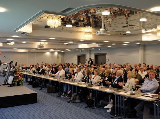 Bundesverband Deutscher Fertigbau veranstaltet das 27. Forum Intelligentes Bauen in Bonn Bundesverband Deutscher Fertigbau veranstaltet das 27. Forum Intelligentes Bauen in Bonn