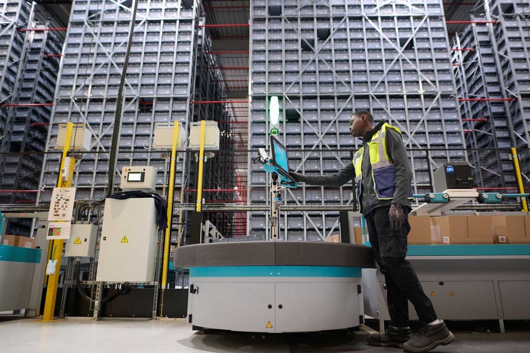 Kooperation: 89 Roboter für Renault: Exotec bringt Skypod-System nach Brühl Kooperation: 89 Roboter für Renault: Exotec bringt Skypod-System nach Brühl