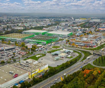 Expansion: 100 Millionen Euro für neue Logistik- und Industrieprojekte Expansion: 100 Millionen Euro für neue Logistik- und Industrieprojekte
