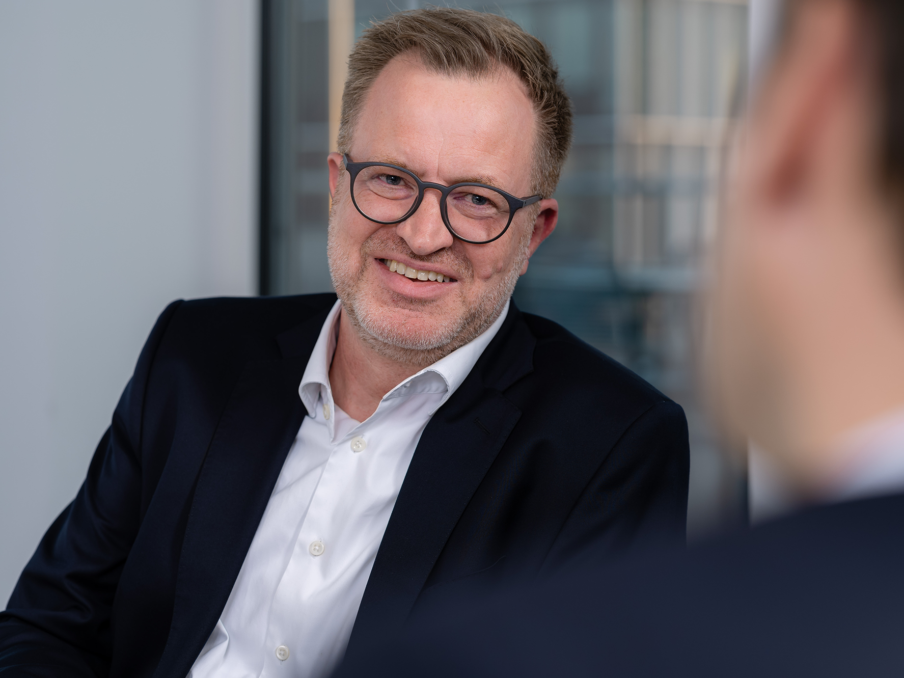 Dr. Marco Litto: »Cloud2Cloud Schnittstellen auf Basis von AAS funktionieren nur, wenn alle wichtigen Partner mitmachen.« Dr. Marco Litto: »Cloud2Cloud Schnittstellen auf Basis von AAS funktionieren nur, wenn alle wichtigen Partner mitmachen.«