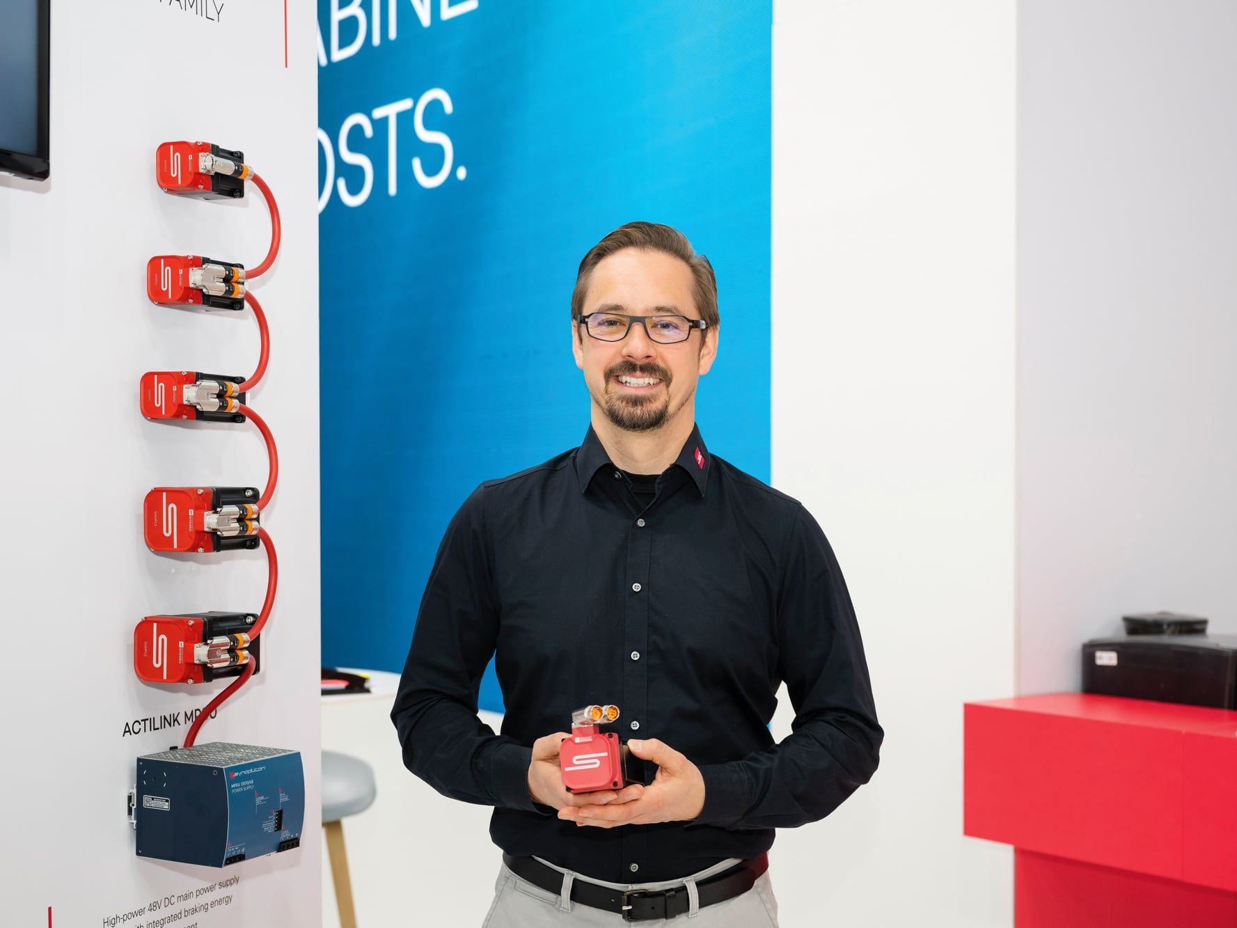 Erster vollintegrierter Servomotor