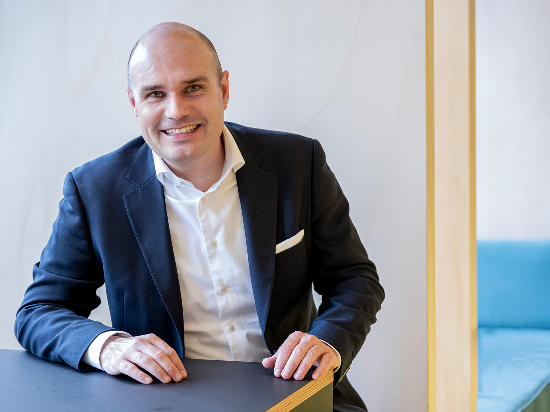 Klaus Meyer, Siemens Financial Services