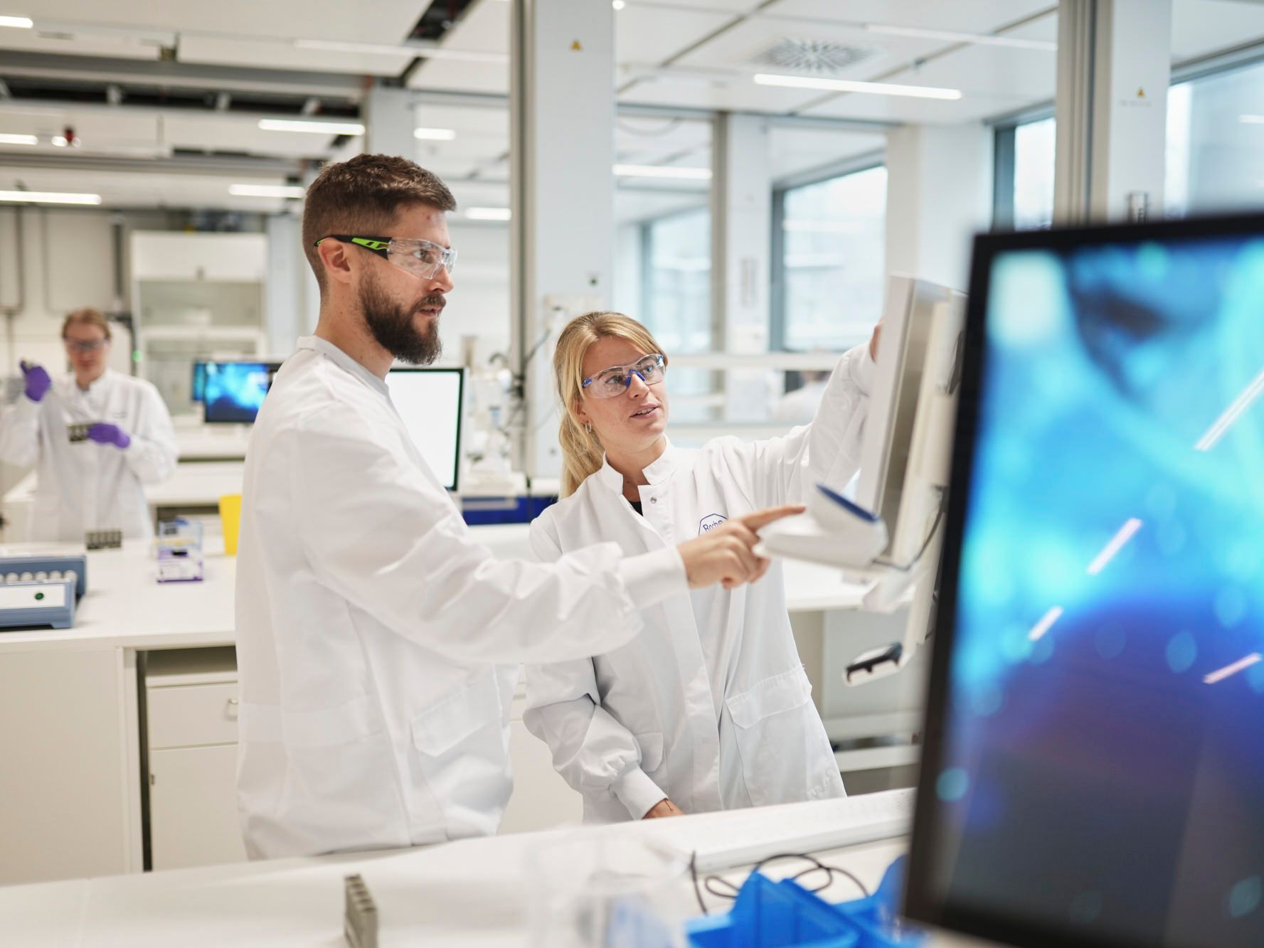 Roche Diagnostik-Innovationszentrum Penzberg - ein Labor Ein Labor im Roche Diagnostik-Innovationszentrums Penzberg