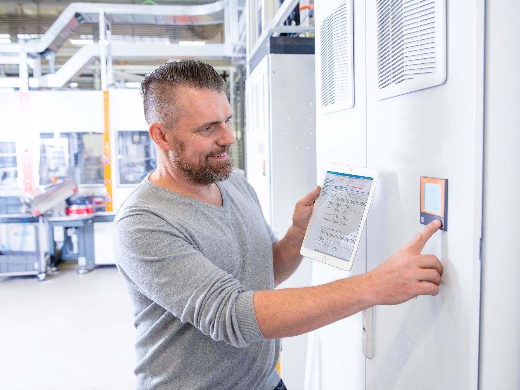 Nominiert als Produkt des Jahres 2026: Weidmüller: Energiemanagementsystem ResMa Nominiert als Produkt des Jahres 2026: Weidmüller: Energiemanagementsystem ResMa