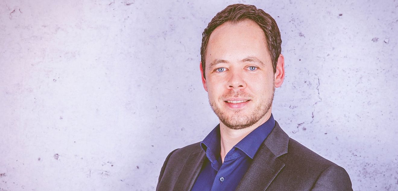 Falk Plonus ist Technical Key Account Manager bei Copa-Data. Falk Plonus ist Technical Key Account Manager bei Copa-Data.