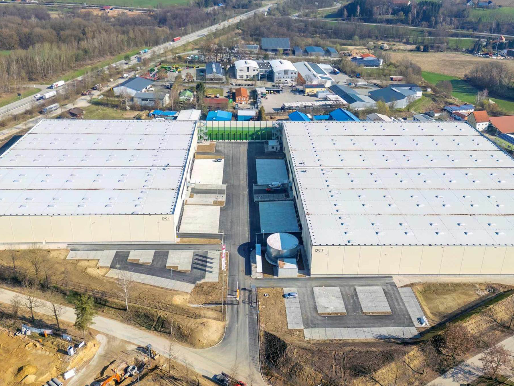 Neuer Standort in Siegenburg: Die lila Logistik treibt Wachstumskurs voran