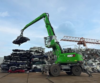Sennebogen 830 G im Stahlschrottrecycling Sennebogen 830 G im Stahlschrottrecycling