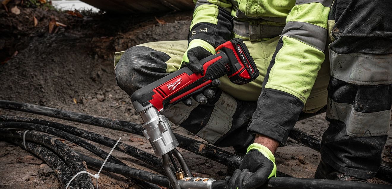 Maßgeschneidert für das Elektrohandwerk Maßgeschneidert für das Elektrohandwerk
