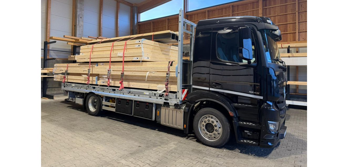 Auwärter LKW Festaufbau