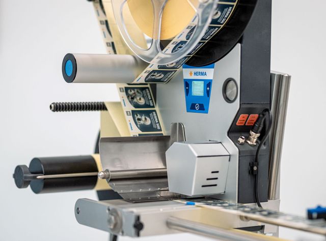 Herma at the Fachpack 2024: Labelers: New options for standard applications