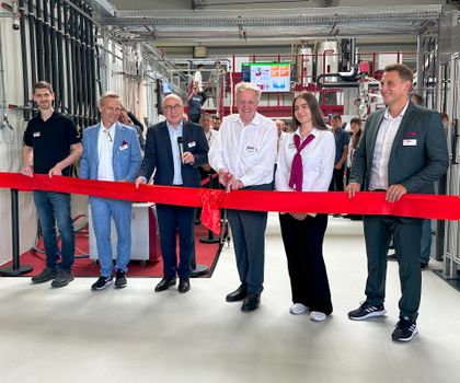 Energieeffizienz und Recycling: Wittmann Battenfeld eröffnet neues Technikum in Nürnberg Energieeffizienz und Recycling: Wittmann Battenfeld eröffnet neues Technikum in Nürnberg