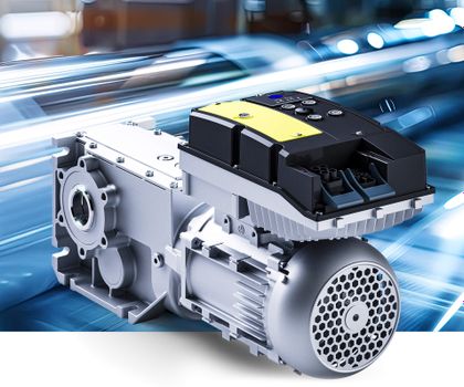 Lenze: Dezentrales Antriebssystem mit 300 % Startmoment