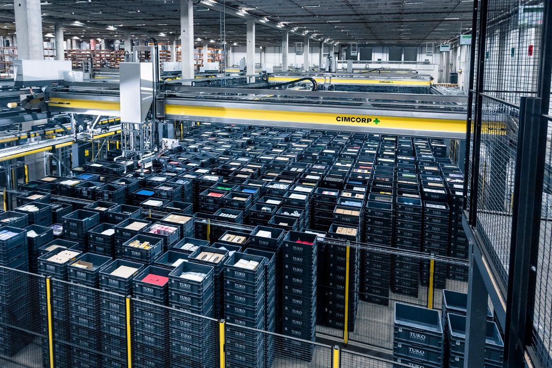 Intralogistik-Komponenten: Mehr Flexibilität bei Energieketten durch 3D-Druck Intralogistik-Komponenten: Mehr Flexibilität bei Energieketten durch 3D-Druck