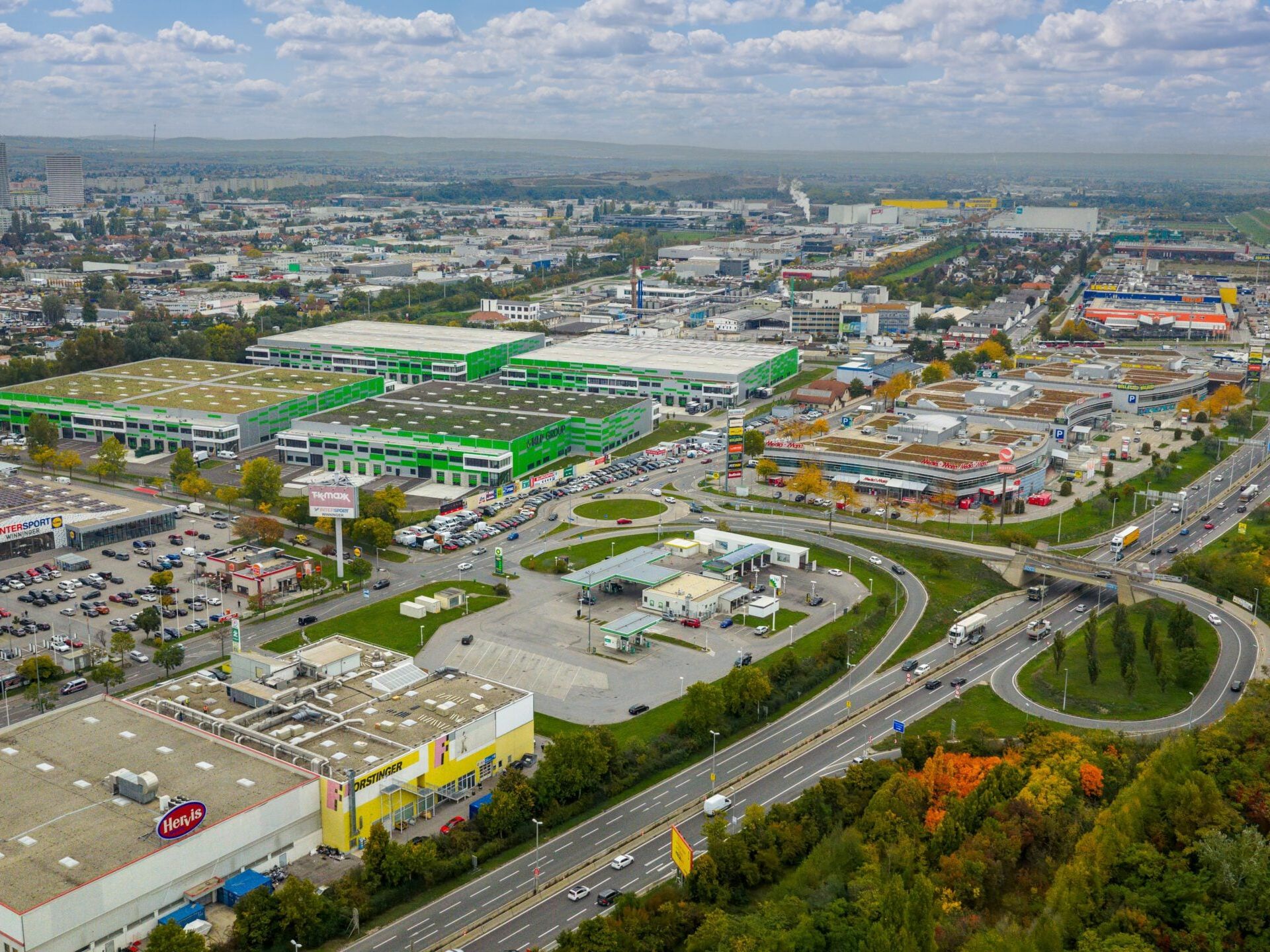 Expansion: 100 Millionen Euro für neue Logistik- und Industrieprojekte Expansion: 100 Millionen Euro für neue Logistik- und Industrieprojekte