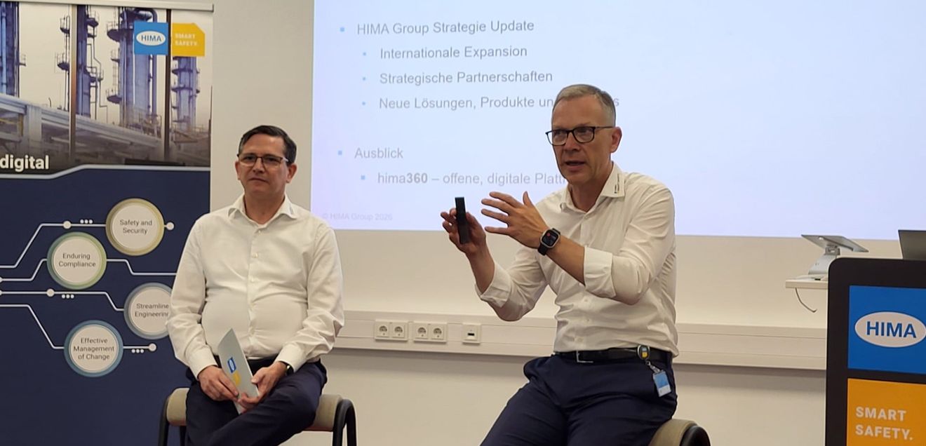 HIMA Group wächst trotz schwieriger Märkte: Umsatz steigt auf 190,5 Mio. Euro. Im Bild von links nach rechts: Dr. Michael Löbig (CFO), Jörg de la Motte (CEO), beide HIMA Group Im Bild von links nach rechts: Dr. Michael Löbig (CFO), Jörg de la Motte (CEO), beide HIMA Group