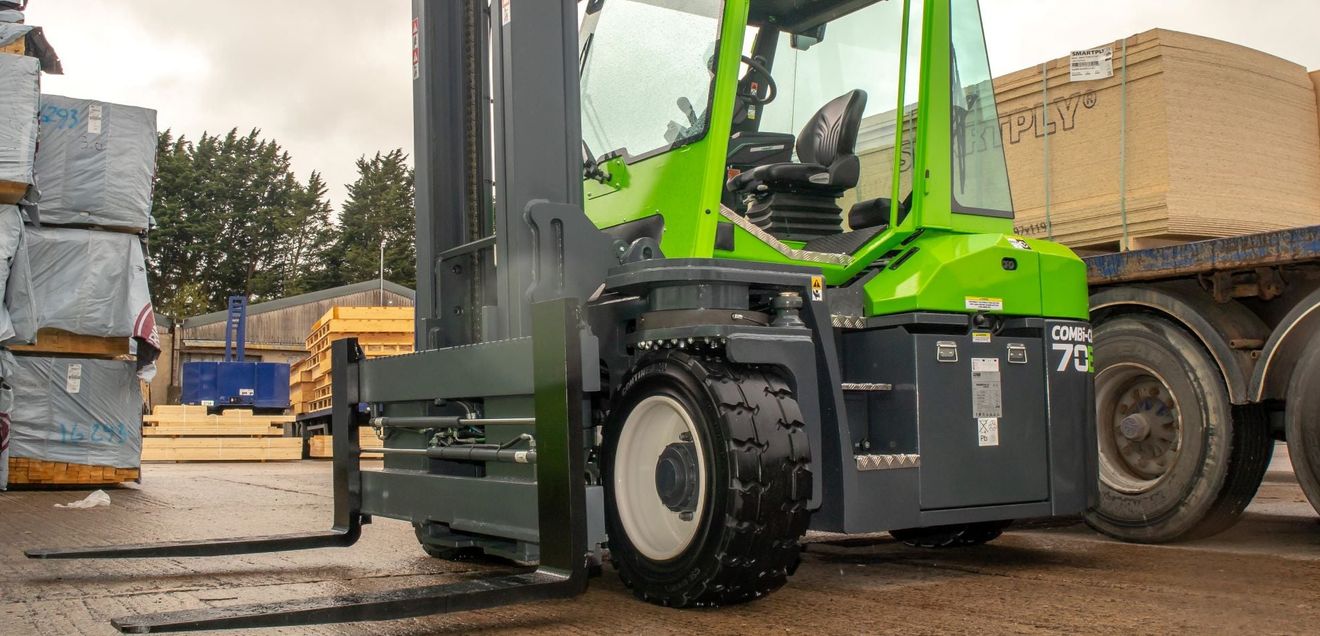 Logimat 2024: Forklift trucks and new telematics software from Combilift