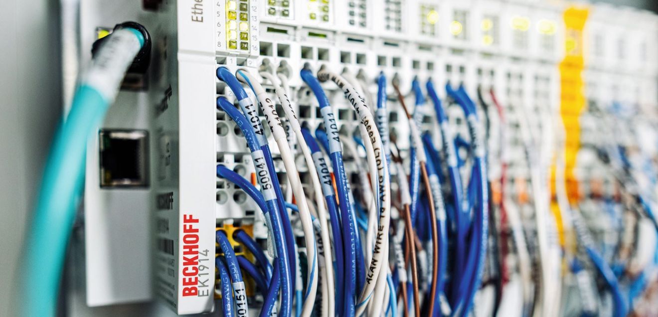 Control technology: From the film to the finished envelope Control technology: From the film to the finished envelope