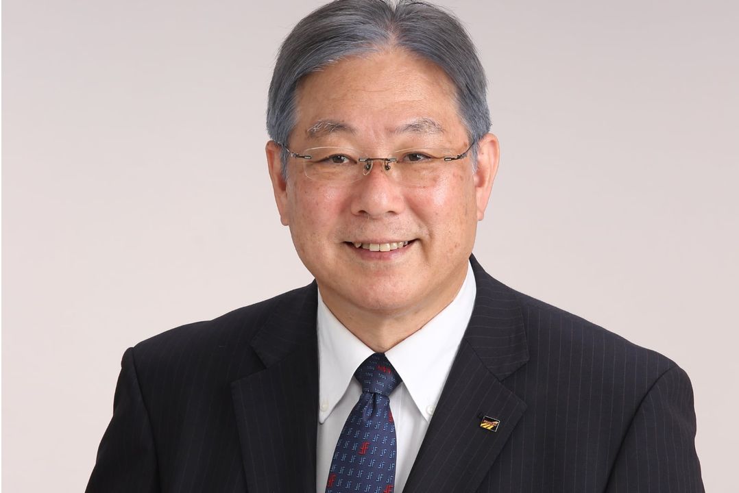 Neuer Vizepräsident: Vier Jahrzehnte Robotik-Expertise für die IFR Takayuki Ito