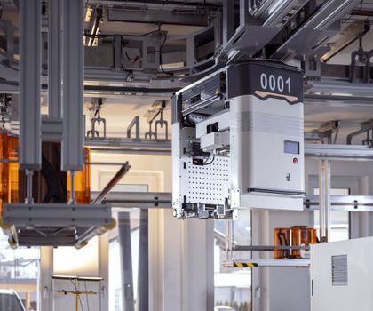 OHT-Systeme: Testumgebung für kontaktlose Energieübertragung