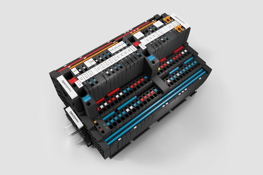 Electronic load management up to 18 amps: Further ELM module variants Electronic load management up to 18 amps: Further ELM module variants