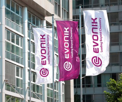 Starkes zweites Quartal: Trotz Ergebnisplus: Evonik hält am Stellenabbau fest
