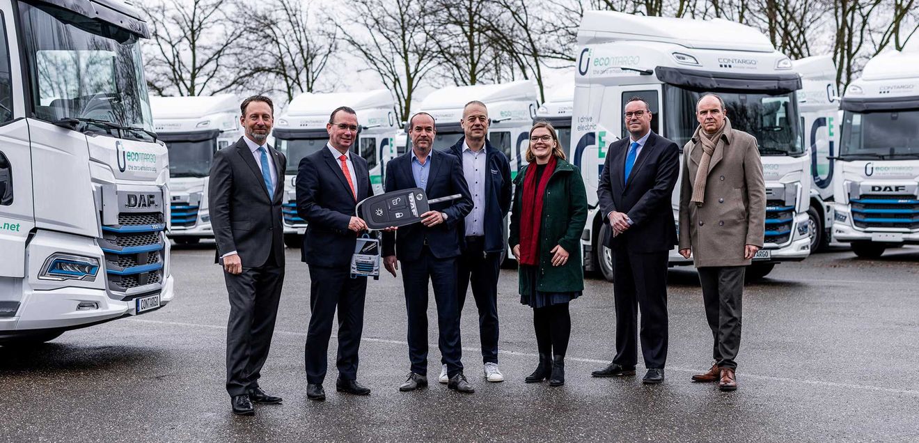 Bekenntnis zu mehr Nachhaltigkeit: Contargo verstärkt E-Lkw-Flotte um 33 Sattelzugmaschinen Bekenntnis zu mehr Nachhaltigkeit: Contargo verstärkt E-Lkw-Flotte um 33 Sattelzugmaschinen