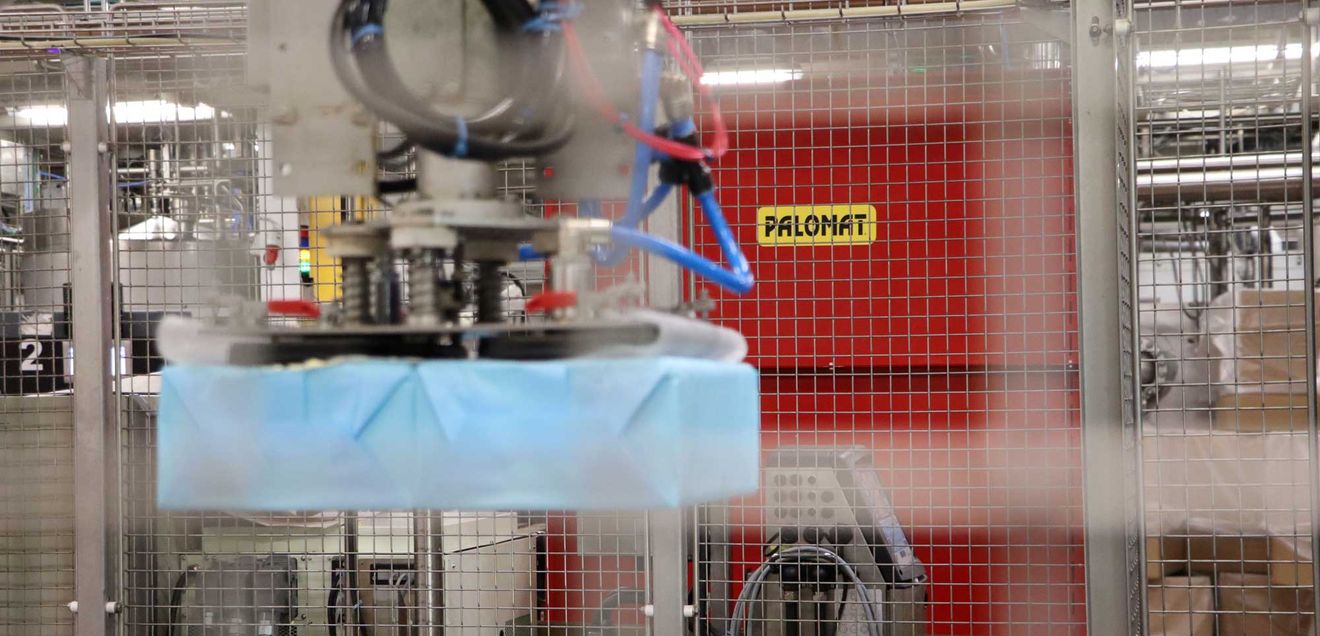 Automatisierte Palettenlogistik: Dragsbæk halbiert Palettenfläche Automatisierte Palettenlogistik: Dragsbæk halbiert Palettenfläche
