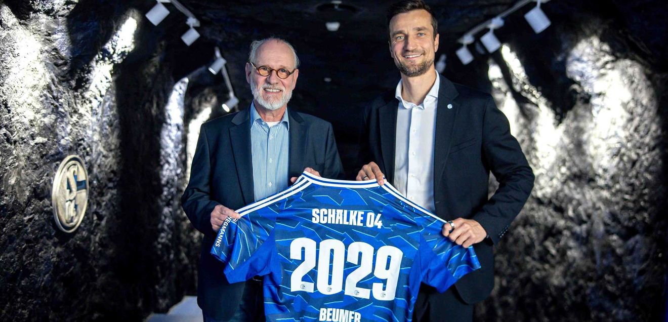 Großdeal im Ruhrgebiet: Neuer Trikotsponsor: Beumer steigt bei Schalke ein Großdeal im Ruhrgebiet: Neuer Trikotsponsor: Beumer steigt bei Schalke ein