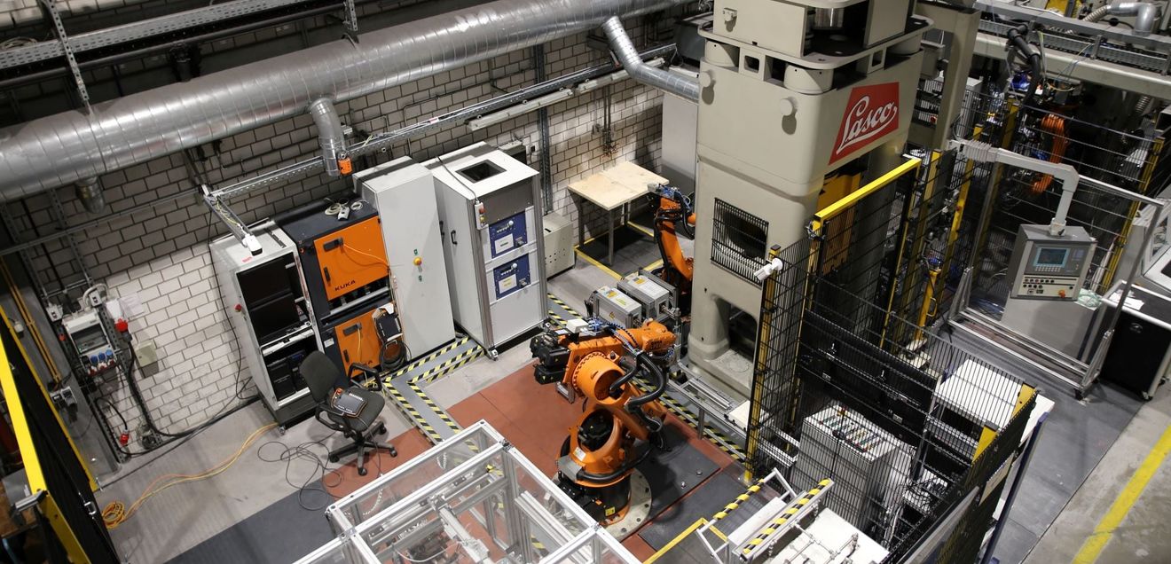 Robotergestützte Prozessautomatisierung: Layout für automatisierte Prozessketten planen