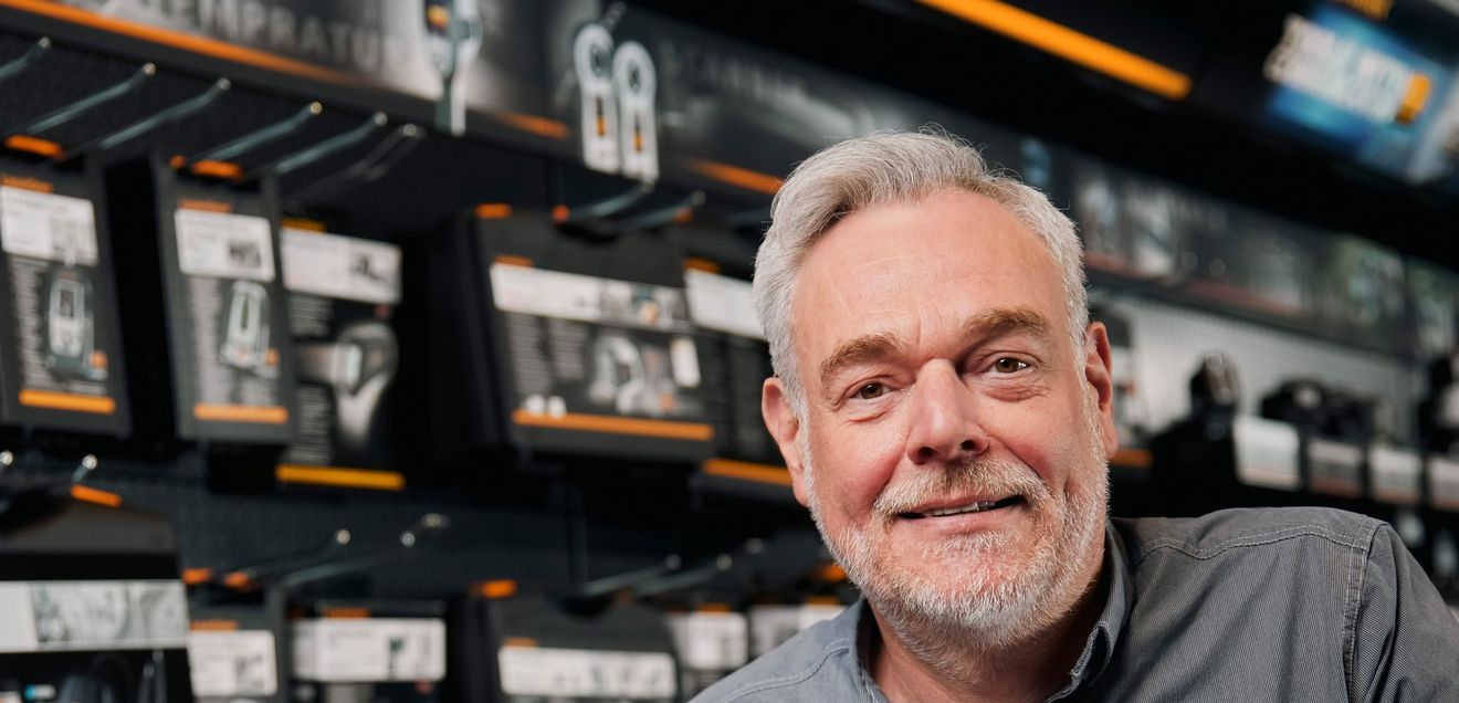 Axel Biƫs (52) ist seit dem 1. Mai Teamleiter Marketing bei den Messtechnik-Spezialisten von Laserliner. Axel Biƫs ist neuer Teamleiter Marketing