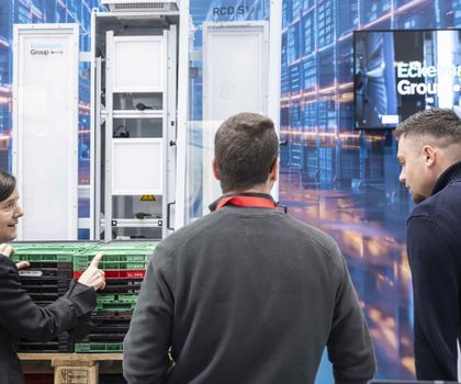 Register reusable containers quickly and efficiently: Successful LogiMAT premiere of the RCD S+ for Eckelmann Register reusable containers quickly and efficiently: Successful LogiMAT premiere of the RCD S+ for Eckelmann