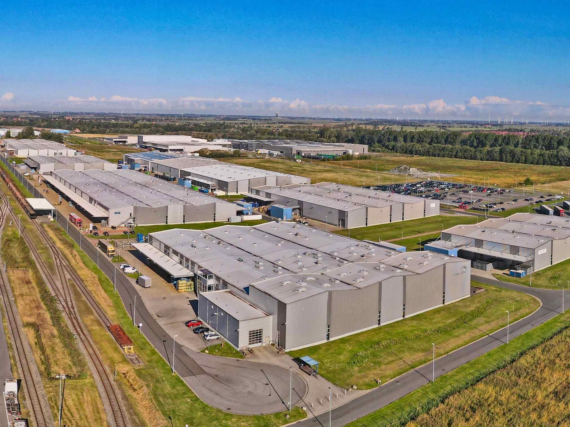 Kontraktlogistik: Dirks Group erweitert Logistik- und Industrieflächen in Emden Kontraktlogistik: Dirks Group erweitert Logistik- und Industrieflächen in Emden