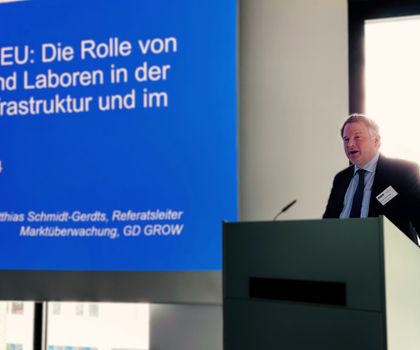 Matthias Schmidt-Gerdts Matthias Schmidt-Gerdts während seines Vortrags