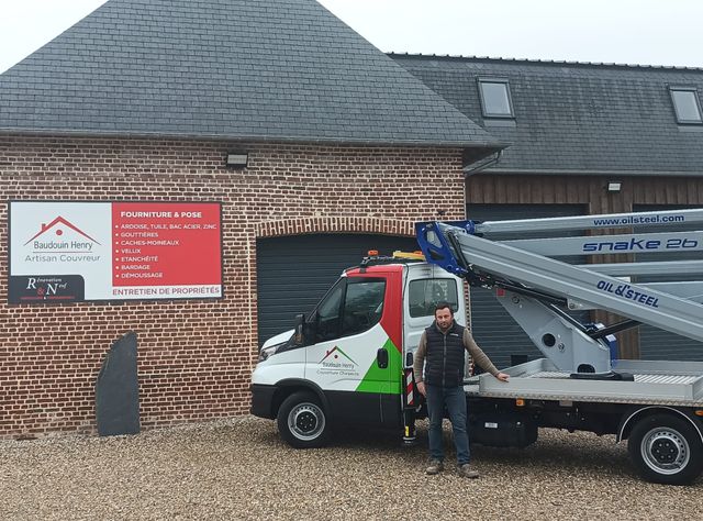 -Erste LKW-Arbeitsbühne der Tadano Oil&Steel-Serie erfolgreich ausgeliefert