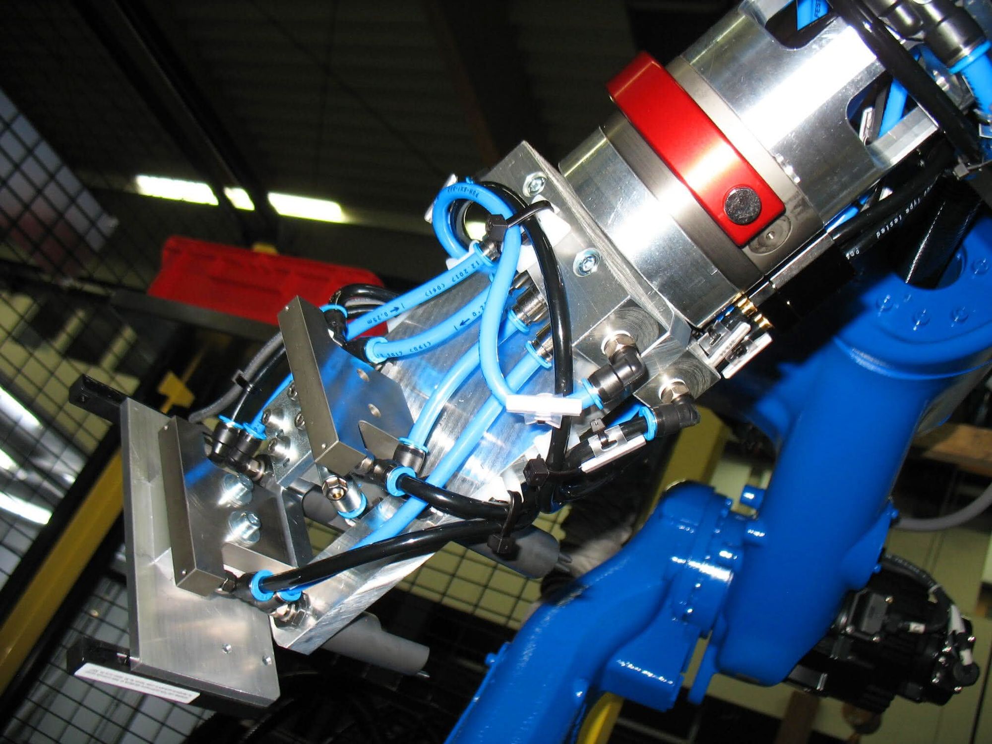Reduce set-up effort: Efficient retooling of robot systems