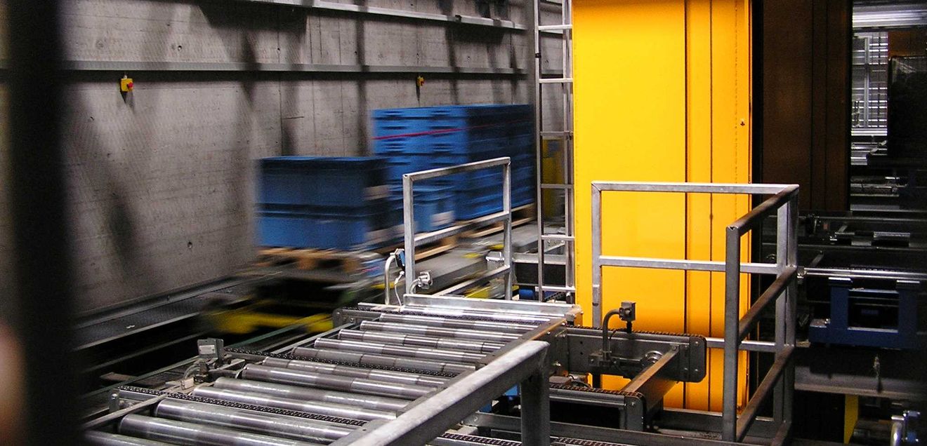 Intralogistiksoftware: Künstliche Intelligenz optimiert Lagerprozesse Intralogistiksoftware: Künstliche Intelligenz optimiert Lagerprozesse