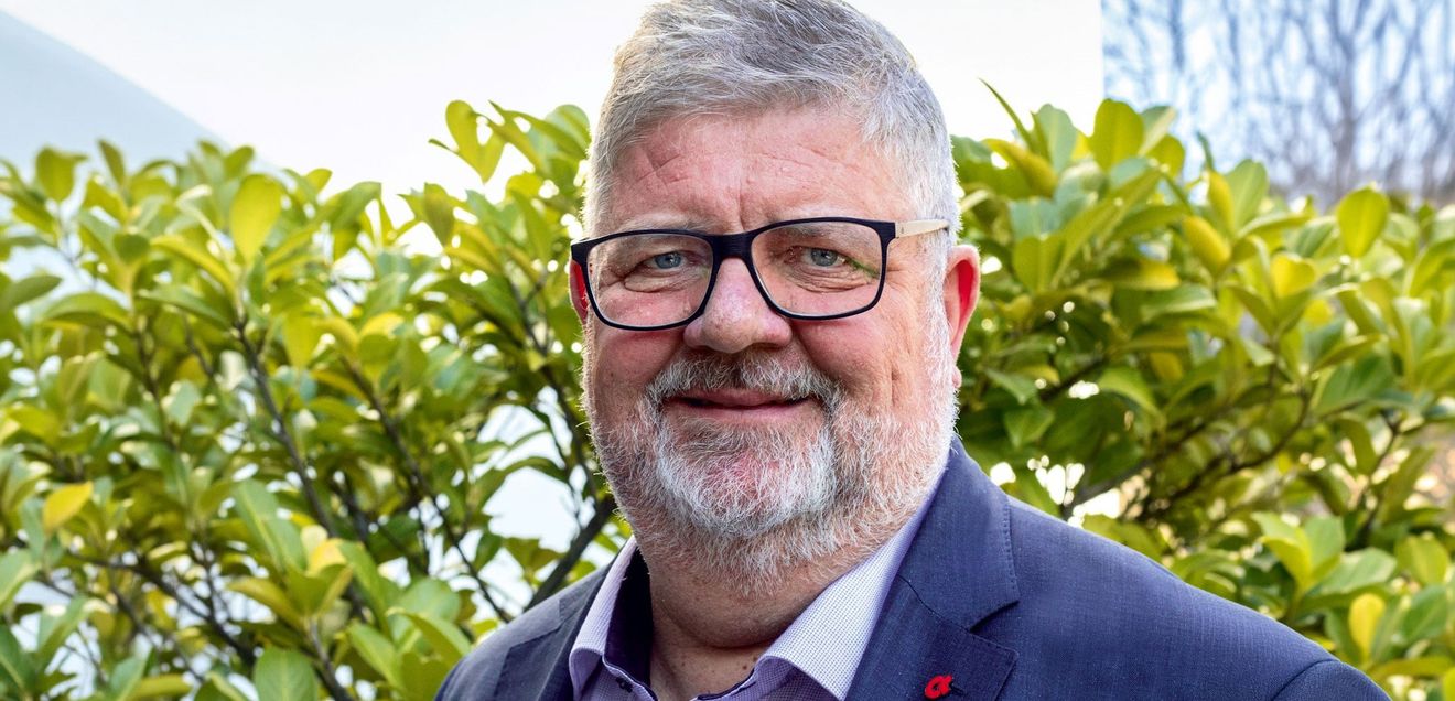 Personalie: Jörn Peter Struck: 20 Jahre CargoLine