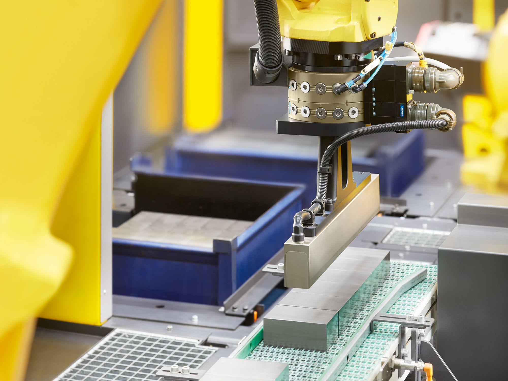 Schunk: Flexibles Werkzeughandling für Roboter