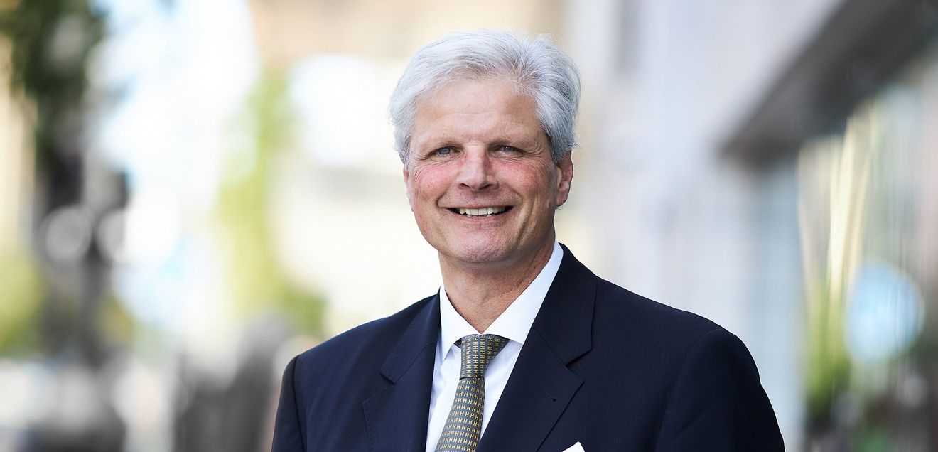 Bundesverband Kalksandsteinindustrie e.V. zieht wohnungsbaupolitische Zwischenbilanz Bundesverband Kalksandsteinindustrie e.V. zieht wohnungsbaupolitische Zwischenbilanz