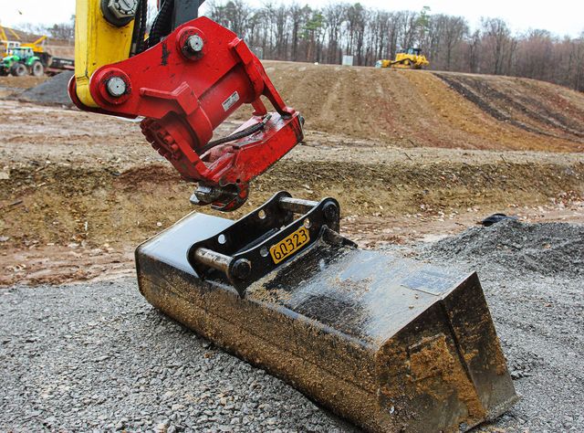 Lehnhoff Schnellwechsler: Sicherheit und Effizienz für Bagger und Baumaschinen