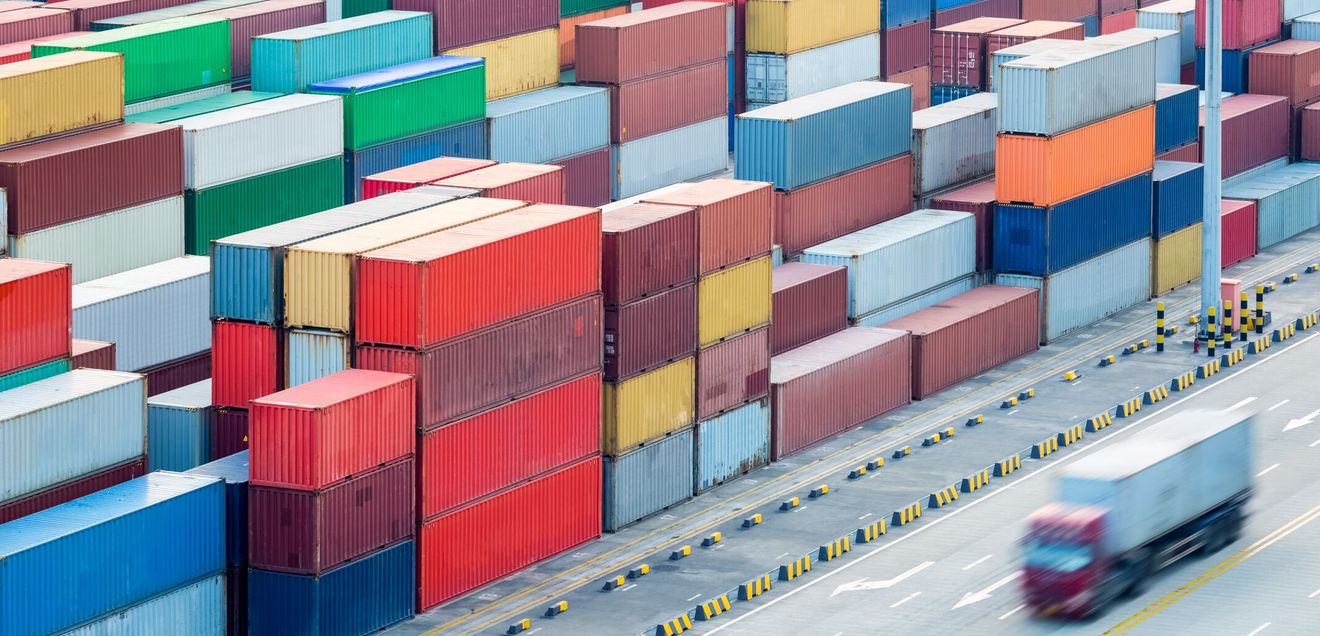 Auftragseingang im Maschinenbau: Schwaches Inland und Sondereffekte im Ausland Auftragseingang im Maschinenbau: Schwaches Inland und Sondereffekte im Ausland