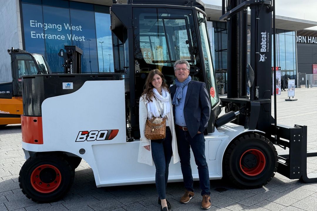 Bobcat erweitert Vertriebsnetz: RST Gruppe ist neuer Partner für Material Handling Bobcat erweitert Vertriebsnetz: RST Gruppe ist neuer Partner für Material Handling