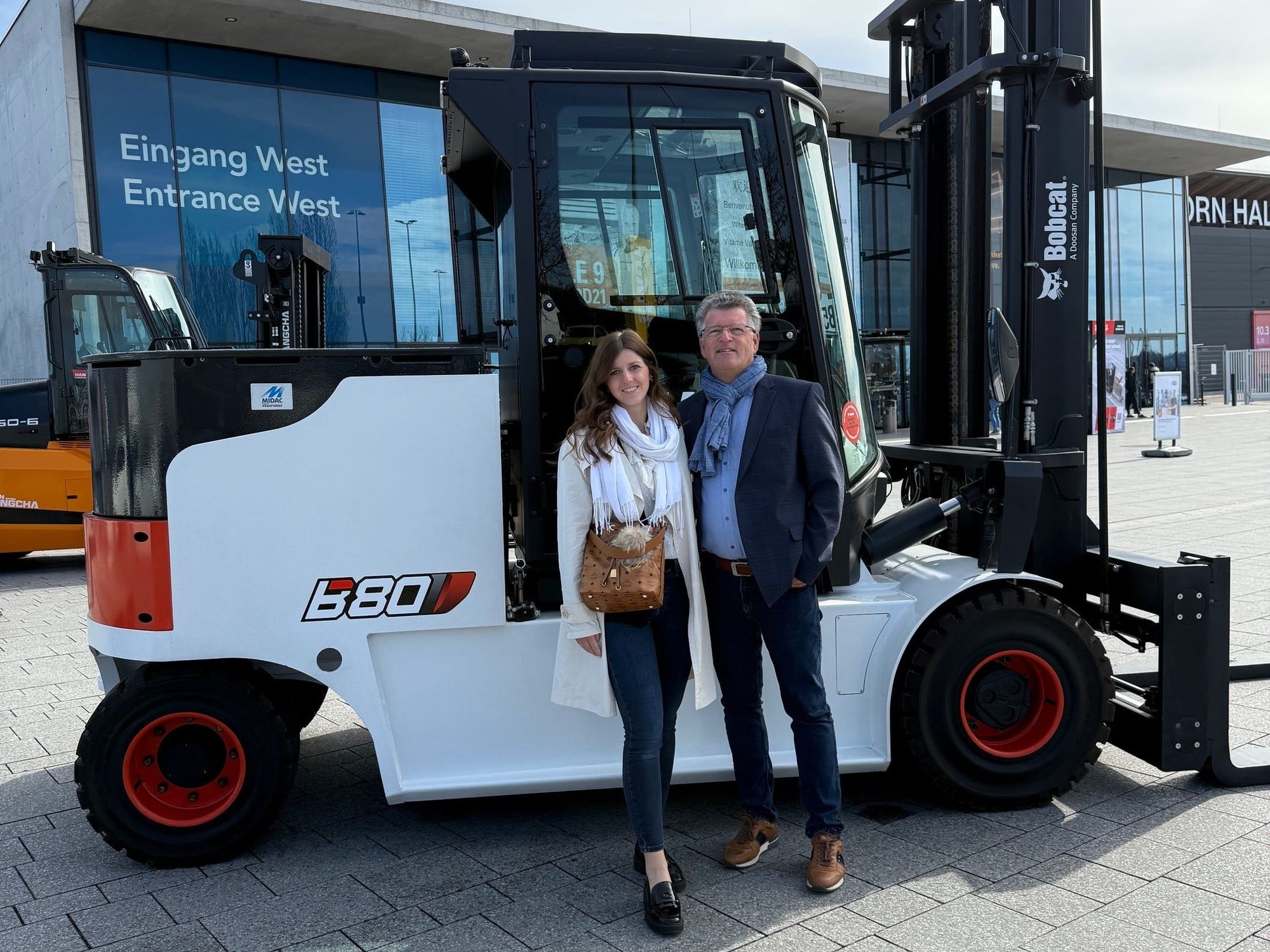 Bobcat erweitert Vertriebsnetz: RST Gruppe ist neuer Partner für Material Handling Bobcat erweitert Vertriebsnetz: RST Gruppe ist neuer Partner für Material Handling