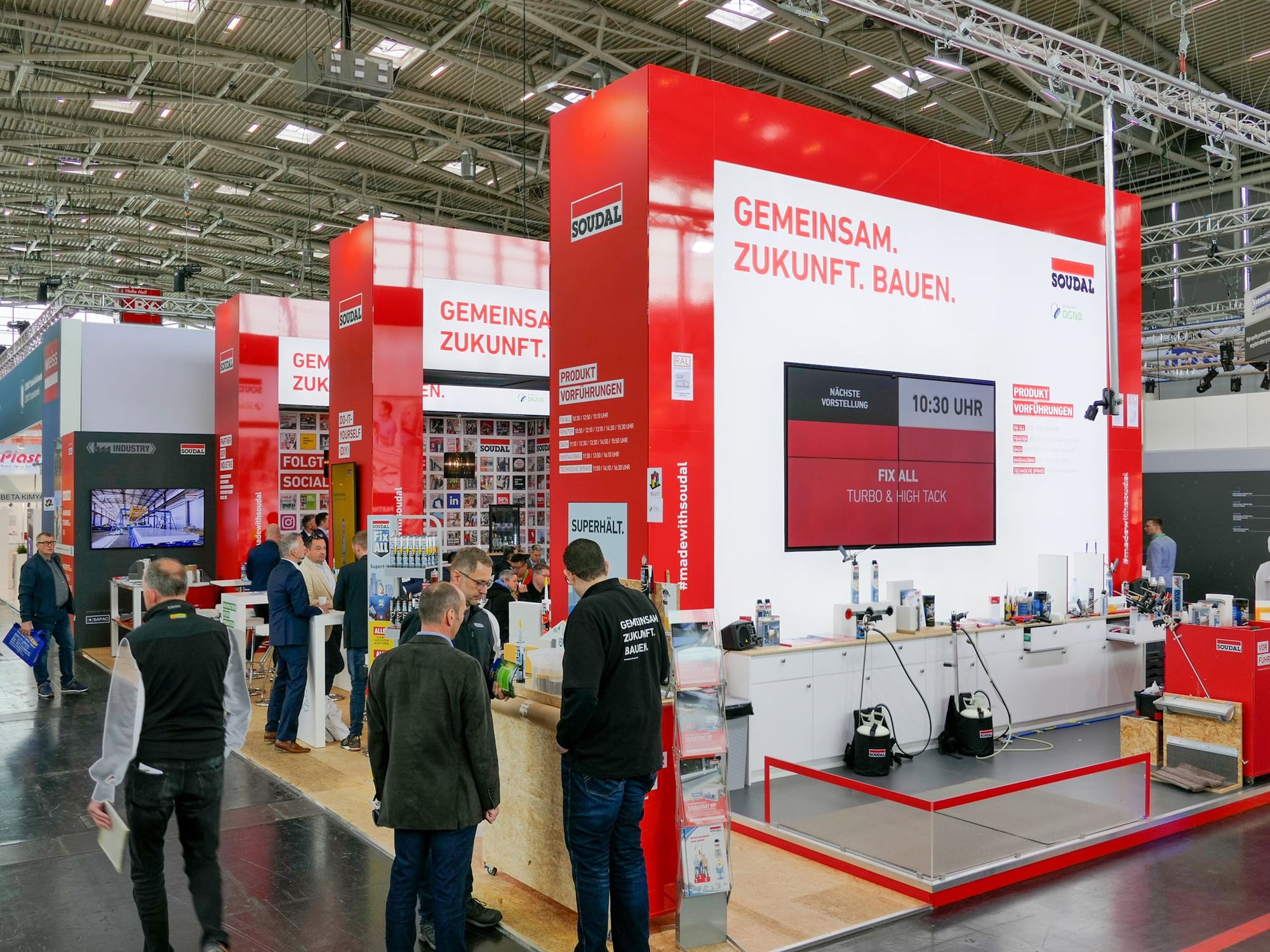 Soudal stellt seine Produktlösungen auf der BAU 2025 am Stand 211 in Halle B6 aus Soudal stellt seine Produktlösungen auf der BAU 2025 am Stand 211 in Halle B6 aus