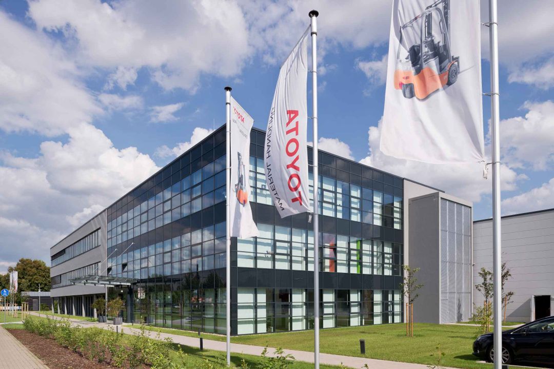 Nachfolgeplanung: Toyota Material Handling beteiligt sich an FFB Förder- und Hebezeuge Service Nachfolgeplanung: Toyota Material Handling beteiligt sich an FFB Förder- und Hebezeuge Service