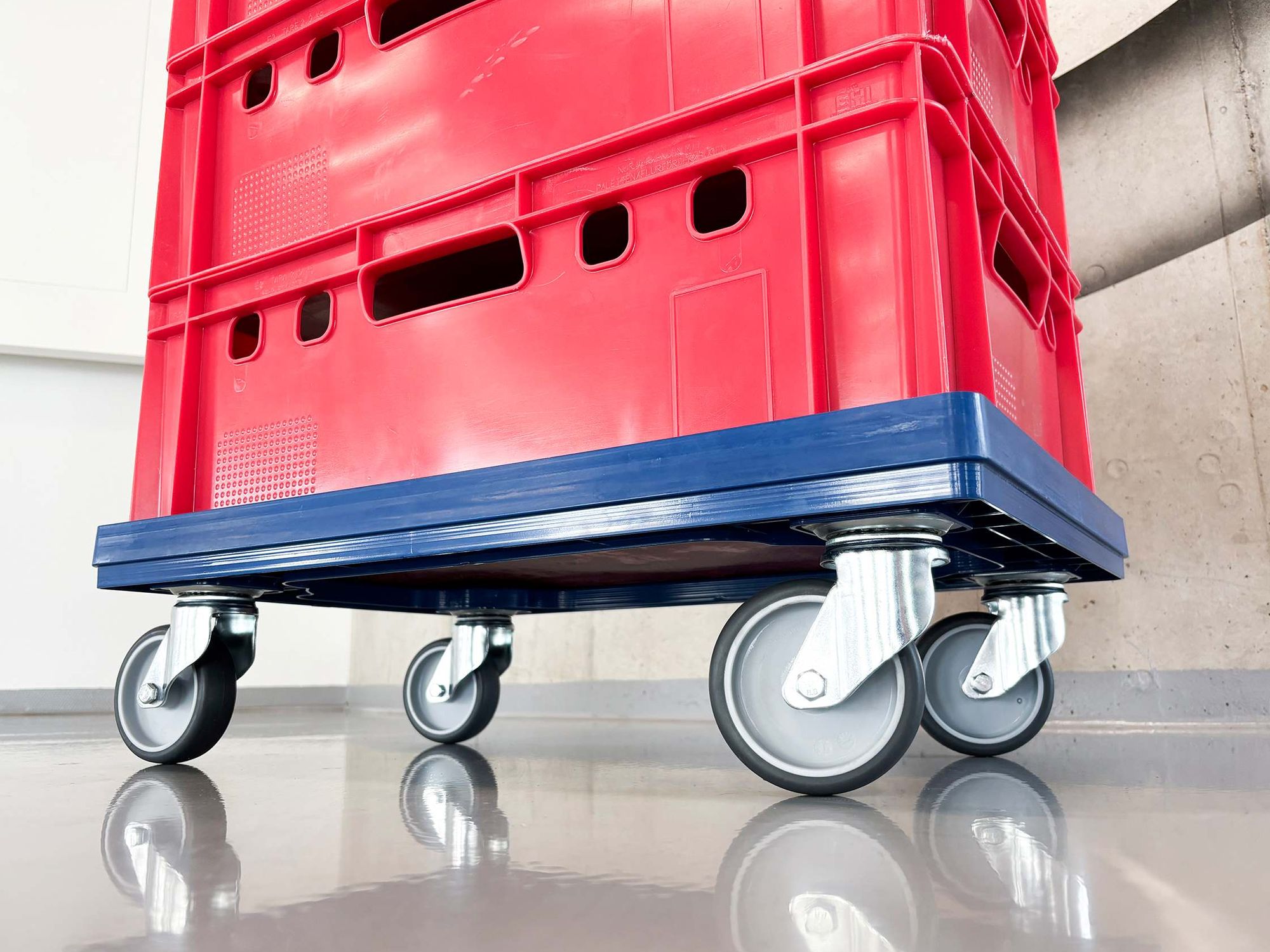 Rollwagen: Torwegge präsentiert neuen Eco-Transportroller Rollwagen: Torwegge präsentiert neuen Eco-Transportroller