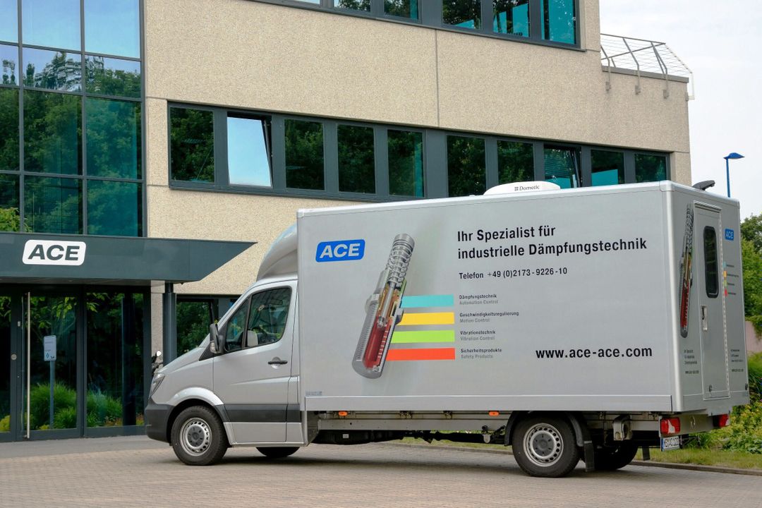 Demonstrationen vor Ort