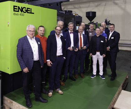 Kooperation für Wasserstofftechnologie: TU Chemnitz und Engel erforschen Spritzgießlösungen für Bipolarplatten Kooperation für Wasserstofftechnologie: TU Chemnitz und Engel erforschen Spritzgießlösungen für Bipolarplatten
