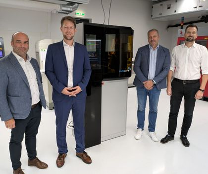 1zu1 führt Hot Lithography ein: Serienfertigung von brandfesten und sterilisierbaren Bauteilen 1zu1 führt Hot Lithography ein: Serienfertigung von brandfesten und sterilisierbaren Bauteilen